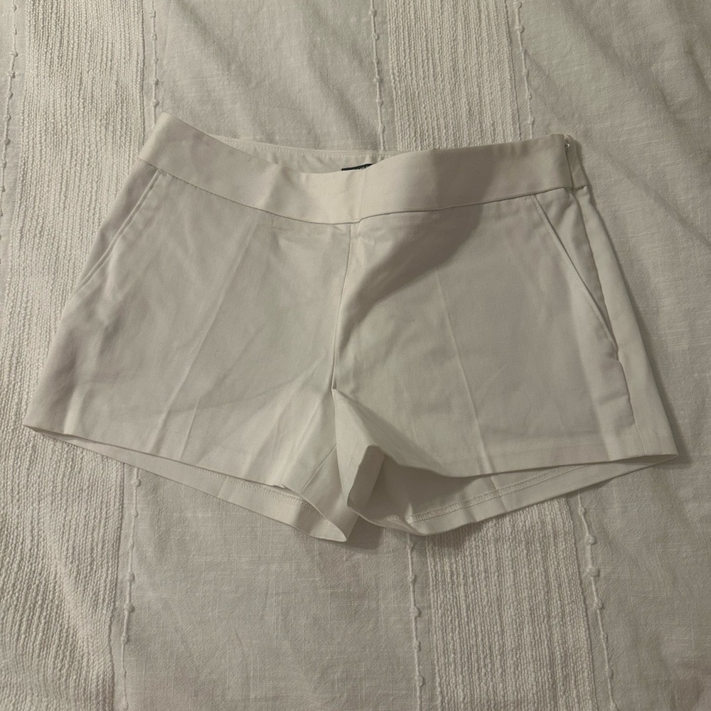 Express Shorts